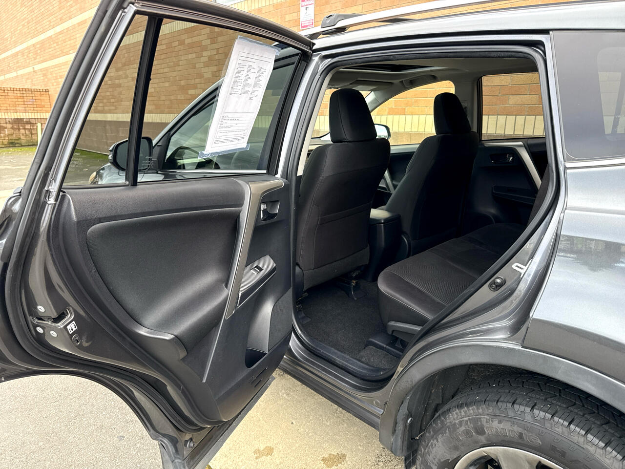 Toyota RAV4 XLE AWD 2015