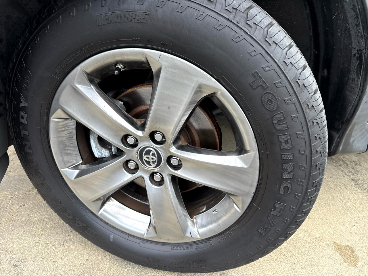 Toyota RAV4 XLE AWD 2015