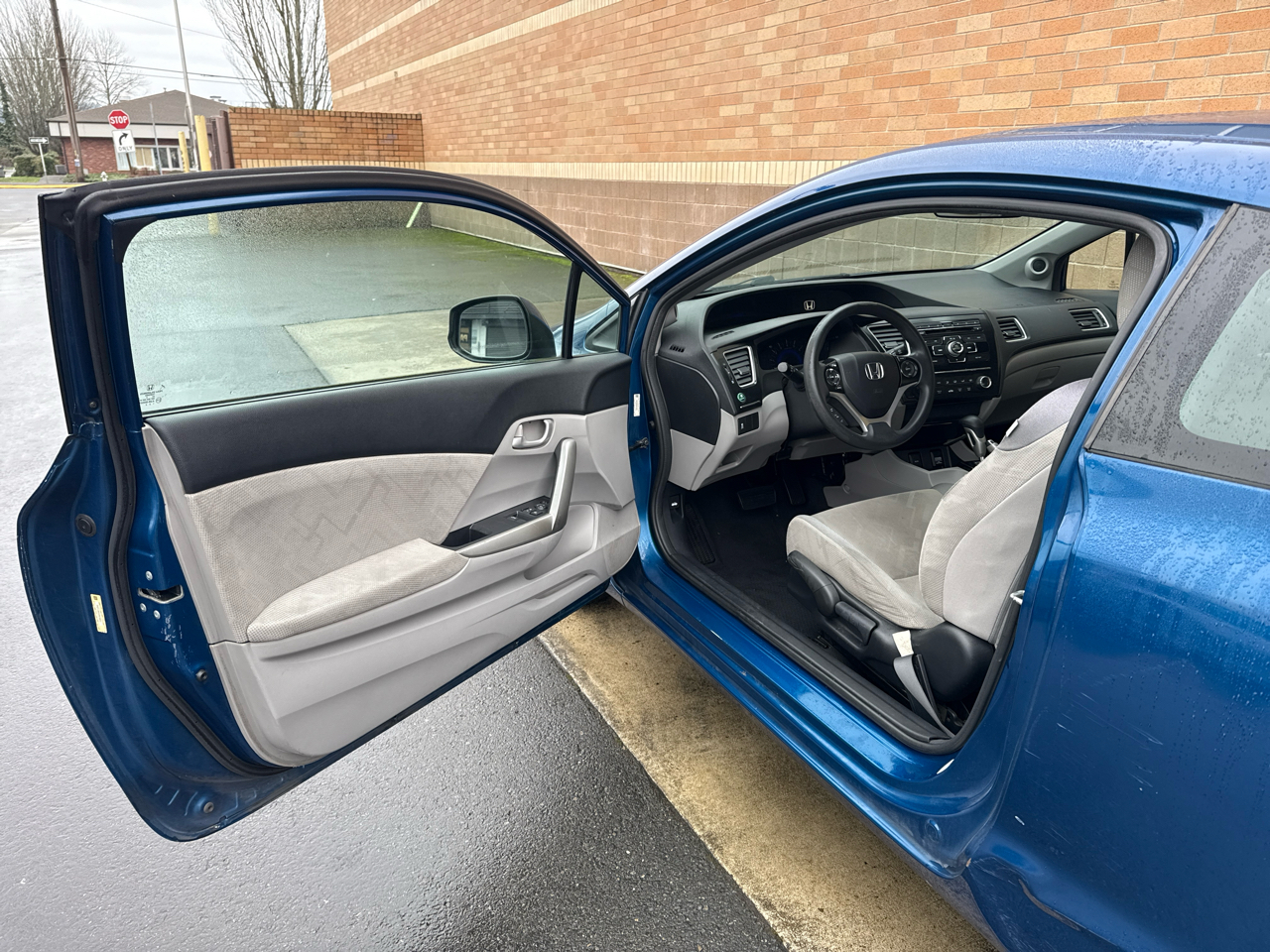 Honda Civic 2dr Cpe LX Auto 2013