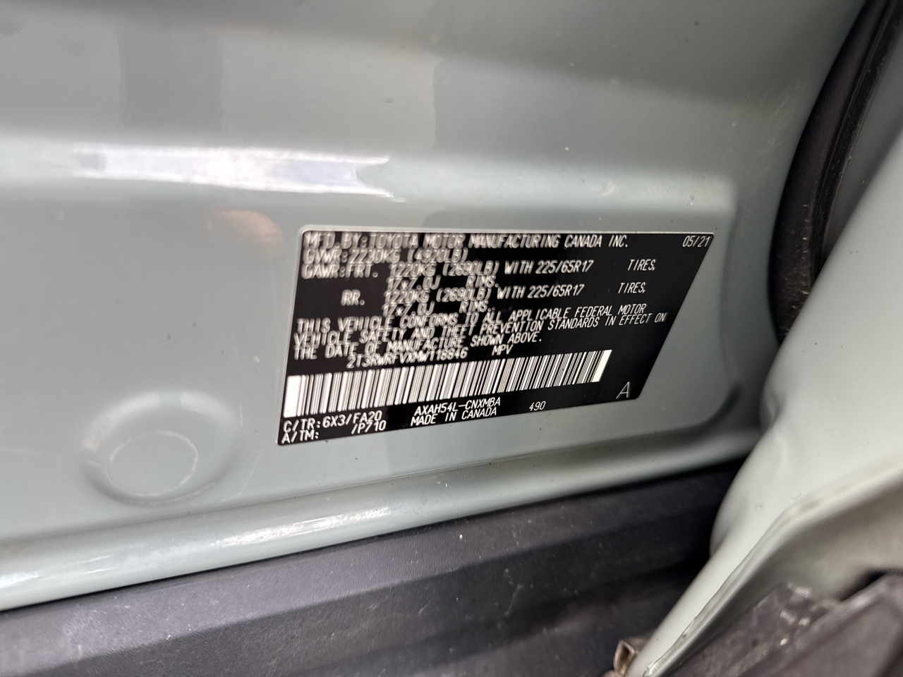 Toyota RAV4 Hybrid XLE 2021