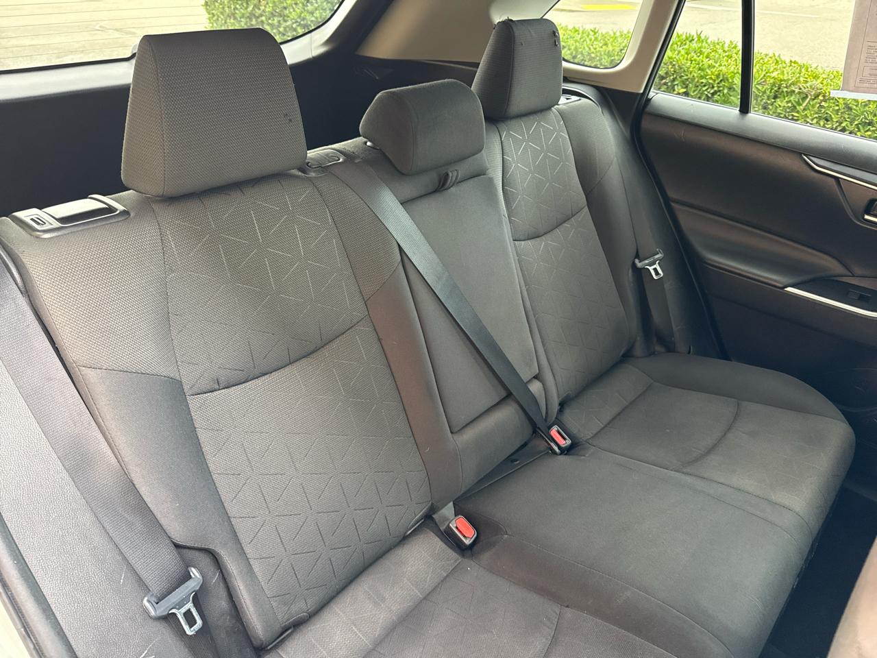 Toyota RAV4 Hybrid XLE 2021