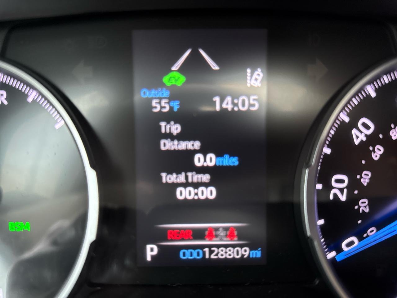 Toyota RAV4 Hybrid XLE 2021