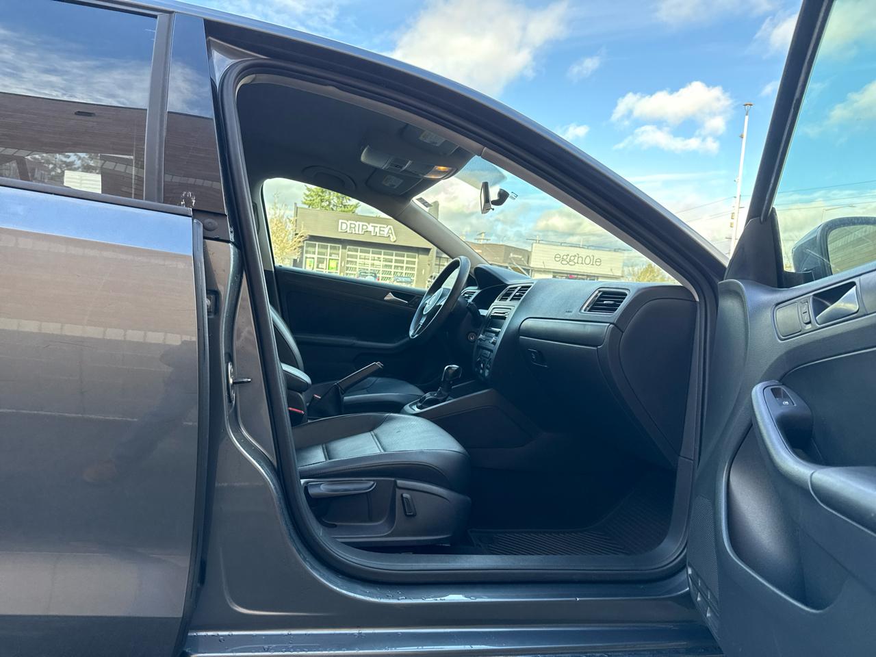 Volkswagen Jetta SE 2014