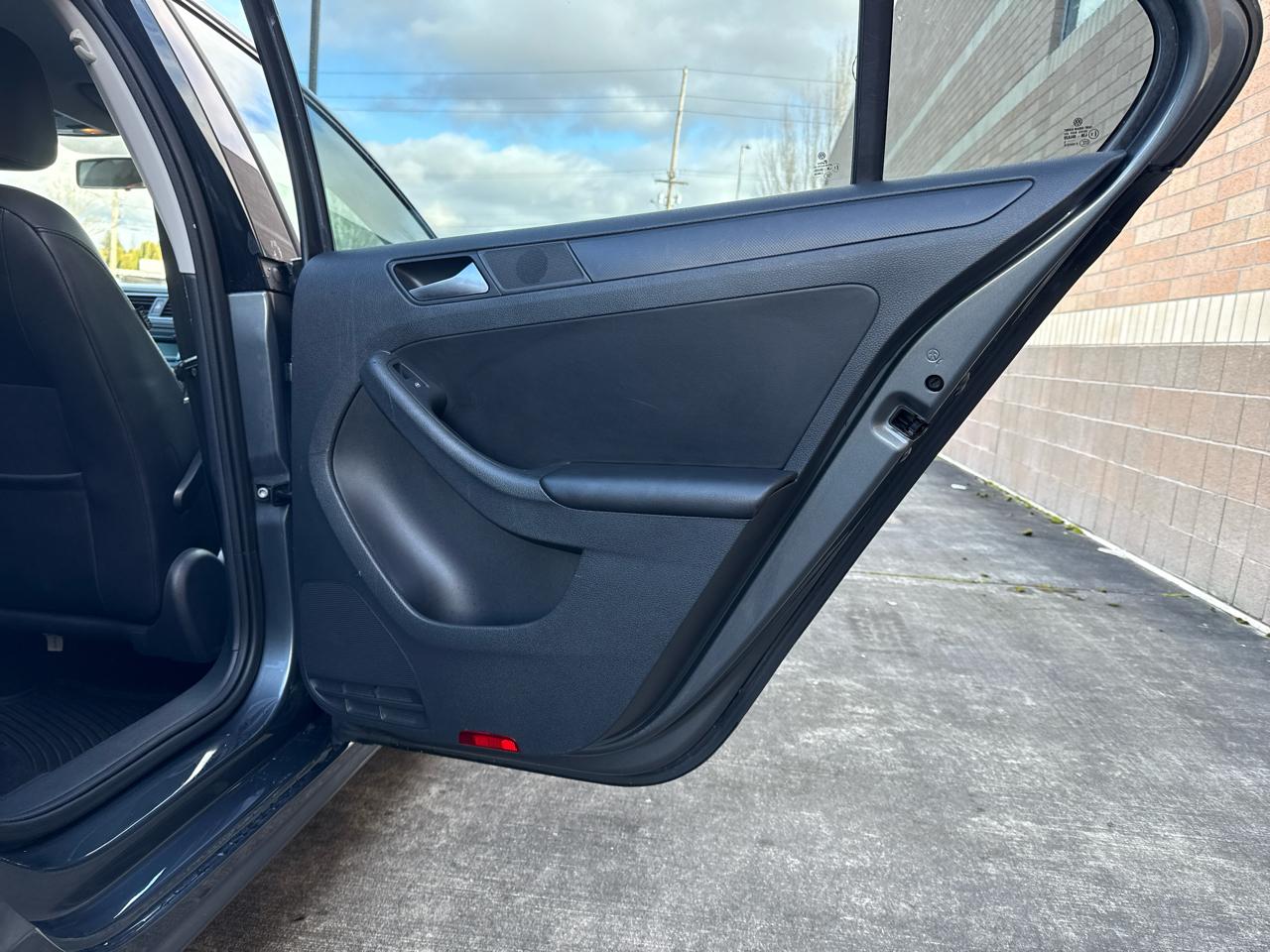 Volkswagen Jetta SE 2014