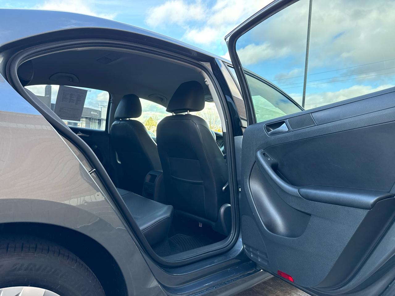 Volkswagen Jetta SE 2014