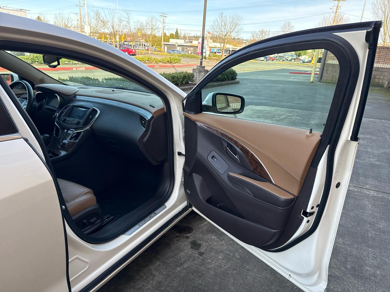 Buick LaCrosse Premium Package 1, w/Leather AWD 2014