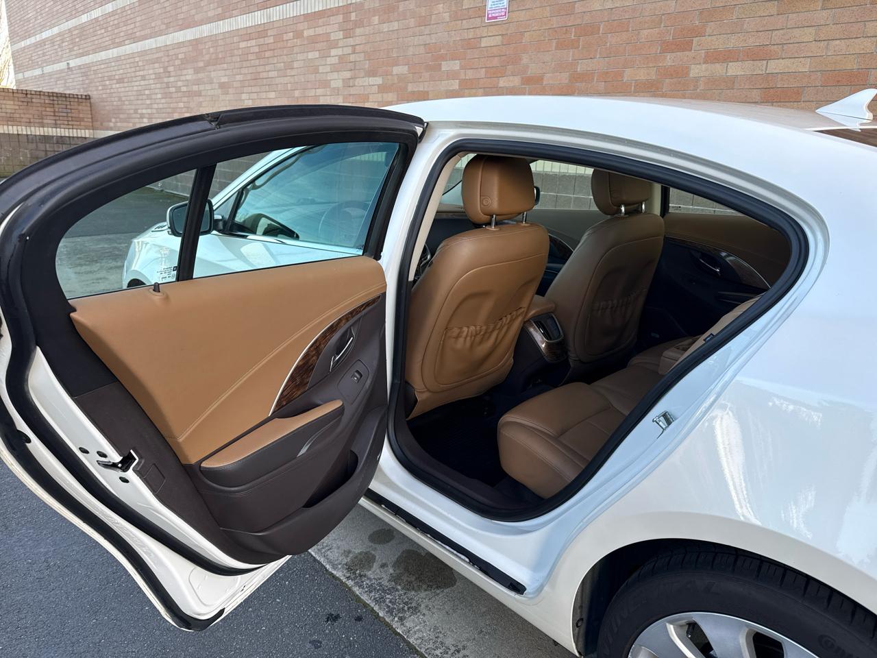 Buick LaCrosse Premium Package 1, w/Leather AWD 2014