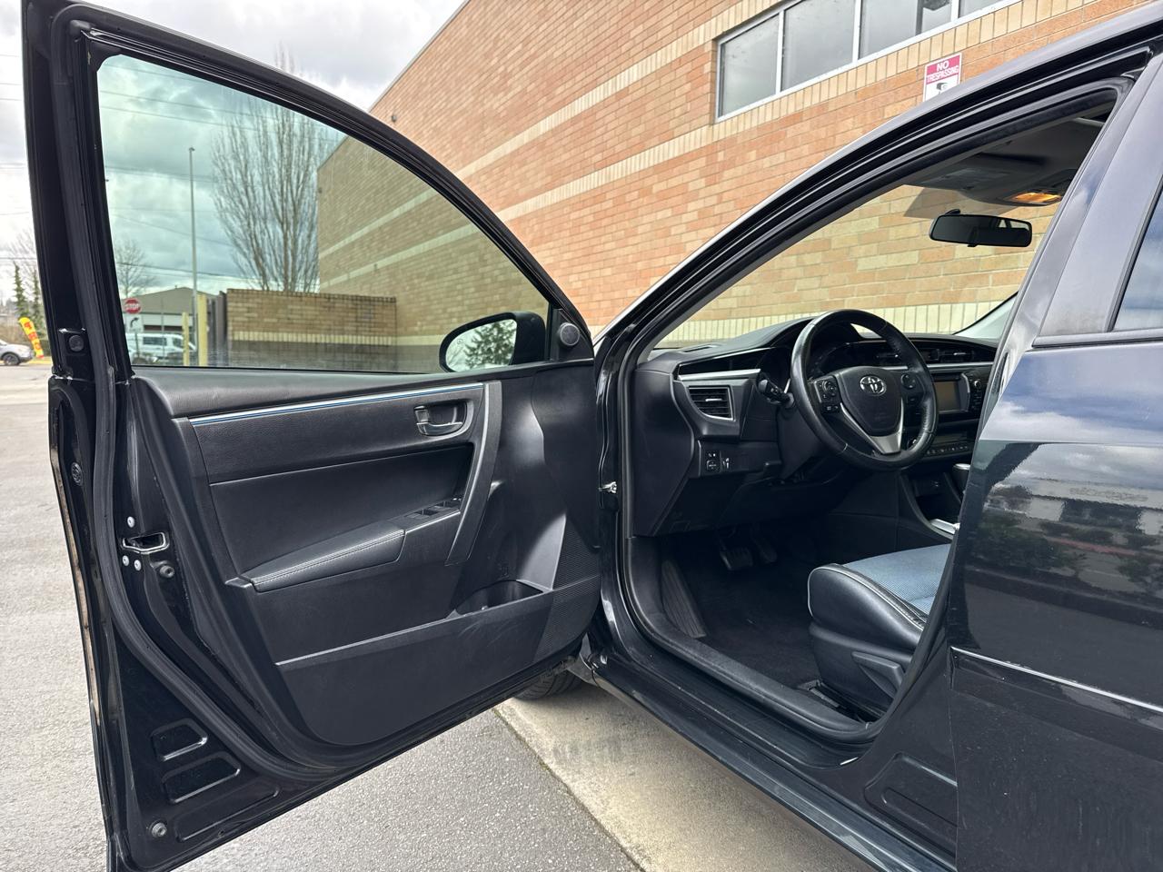 Toyota Corolla S Premium CVT 2014