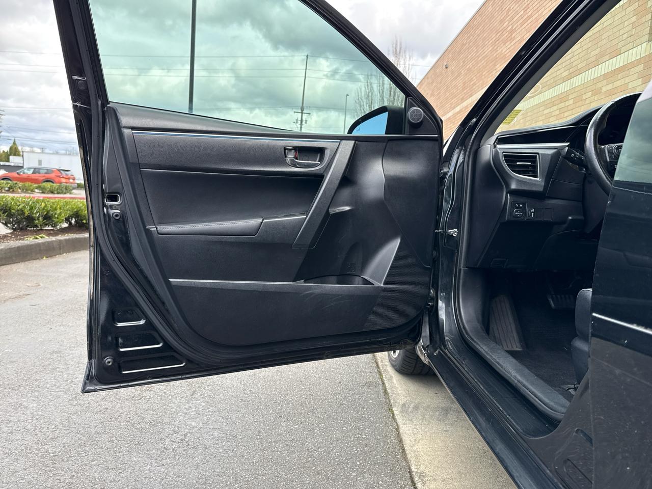 Toyota Corolla S Premium CVT 2014