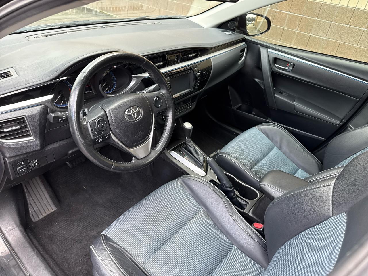 Toyota Corolla S Premium CVT 2014