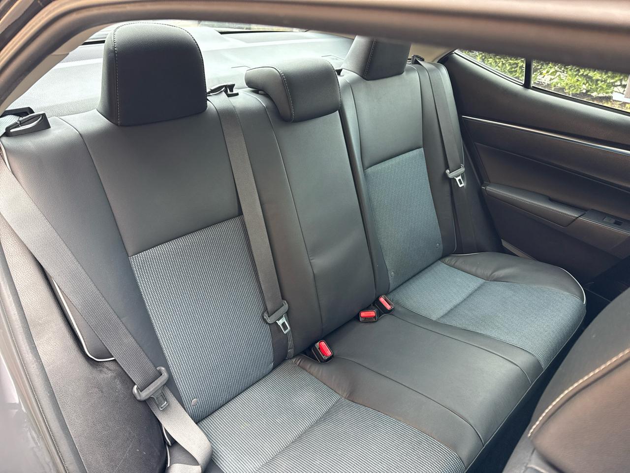 Toyota Corolla S Premium CVT 2014