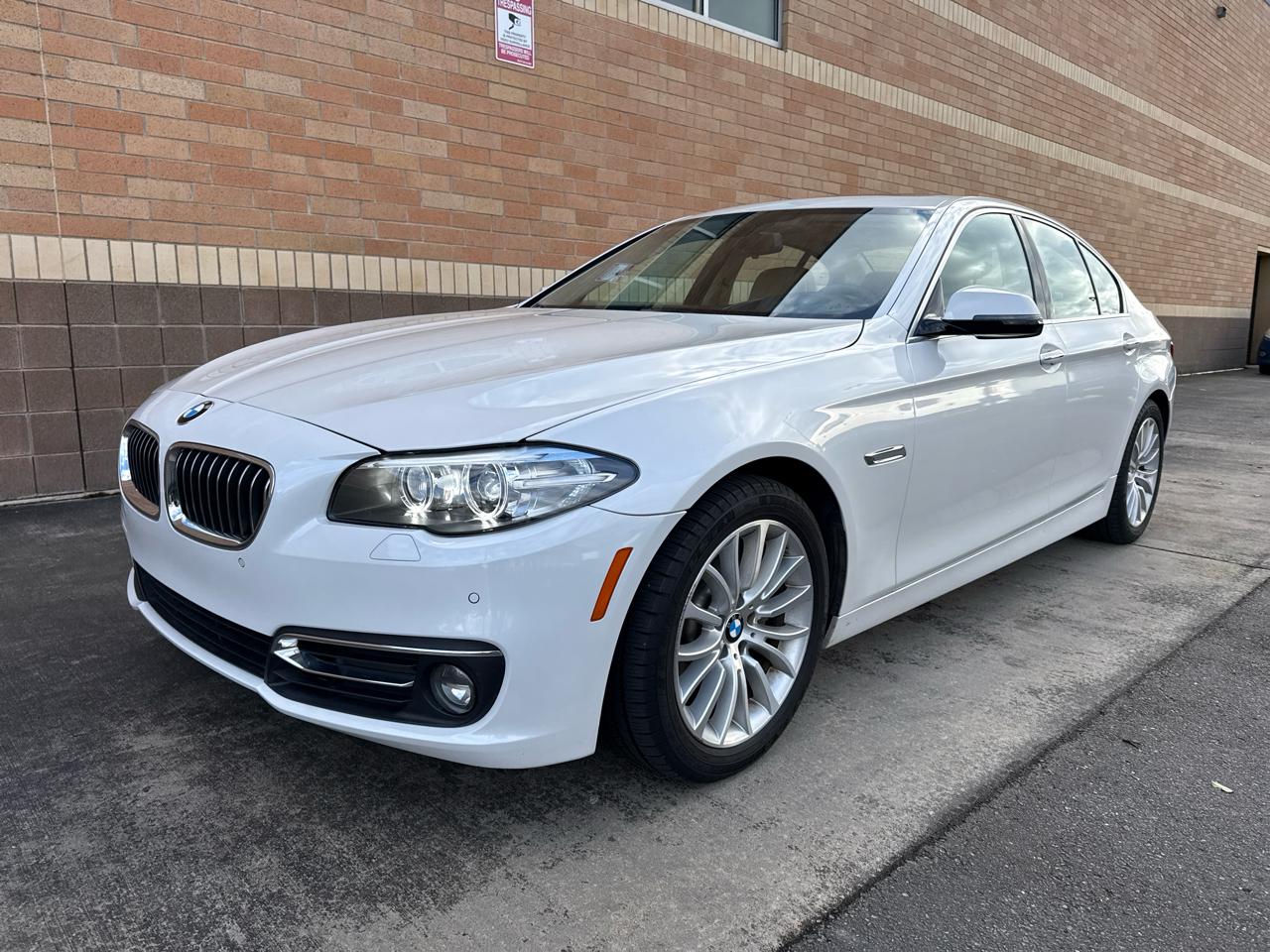 2014 BMW 5-Series 528i
