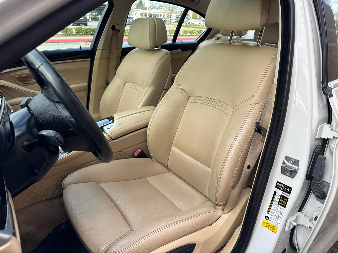 BMW 5-Series 528i 2014