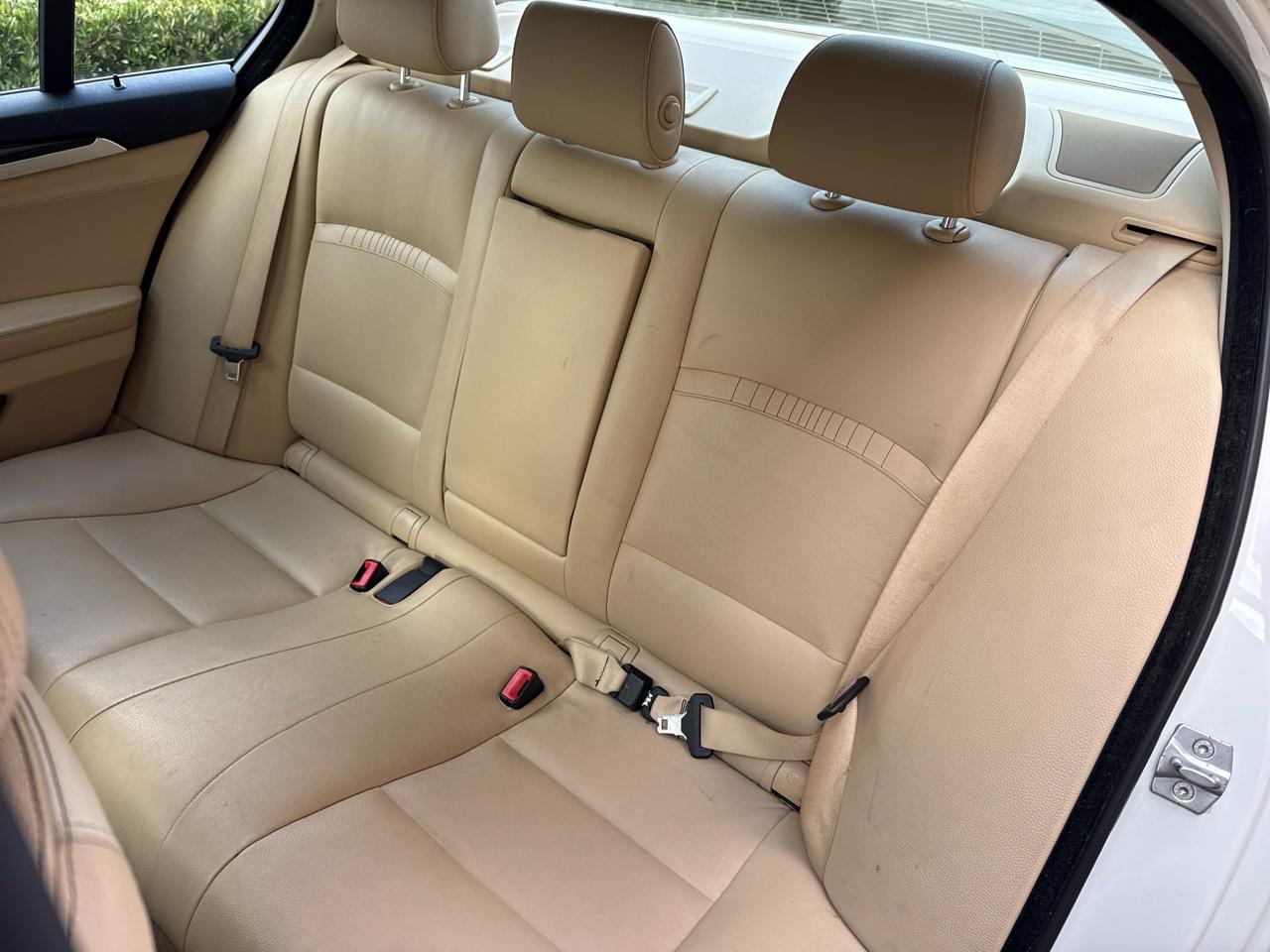 BMW 5-Series 528i 2014