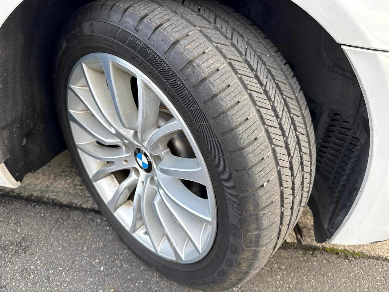 BMW 5-Series 528i 2014