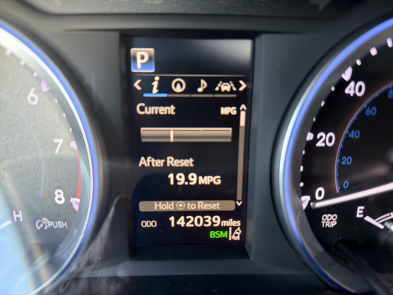 Toyota Highlander XLE AWD V6 2017