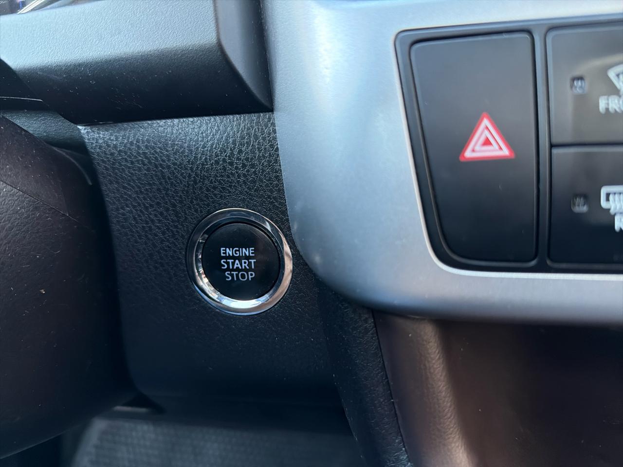 Toyota Highlander XLE AWD V6 2017