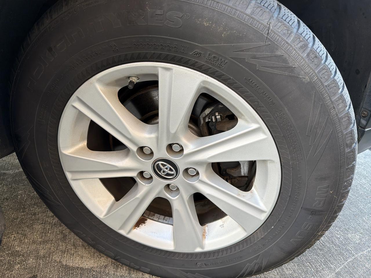 Toyota Highlander XLE AWD V6 2017