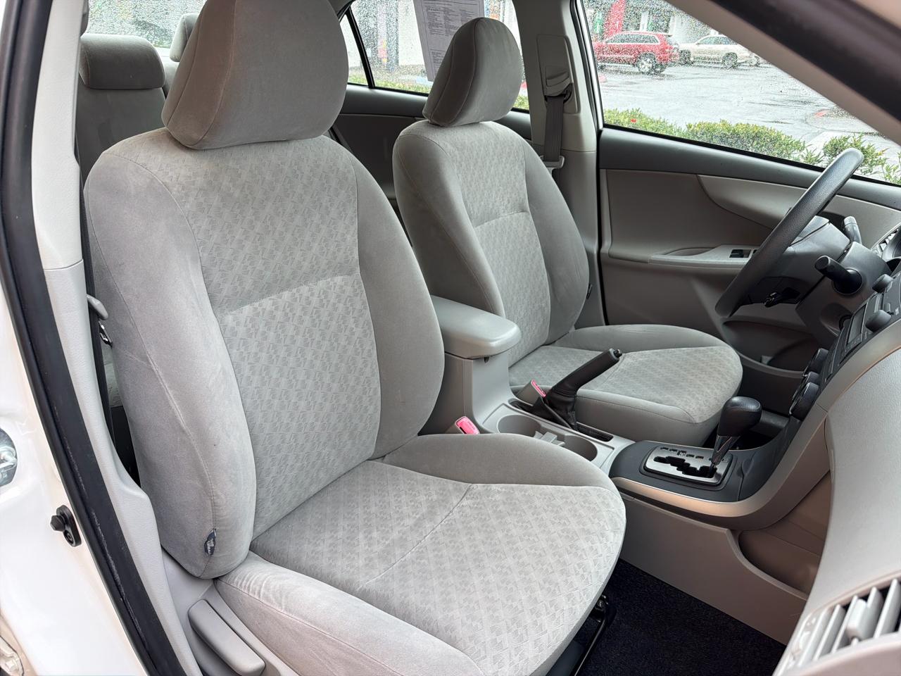 Toyota Corolla S 4-Speed AT 2009