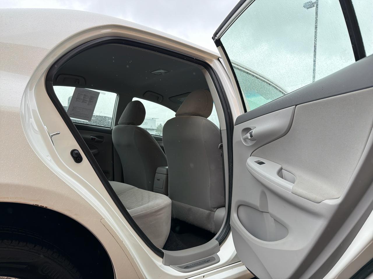 Toyota Corolla S 4-Speed AT 2009