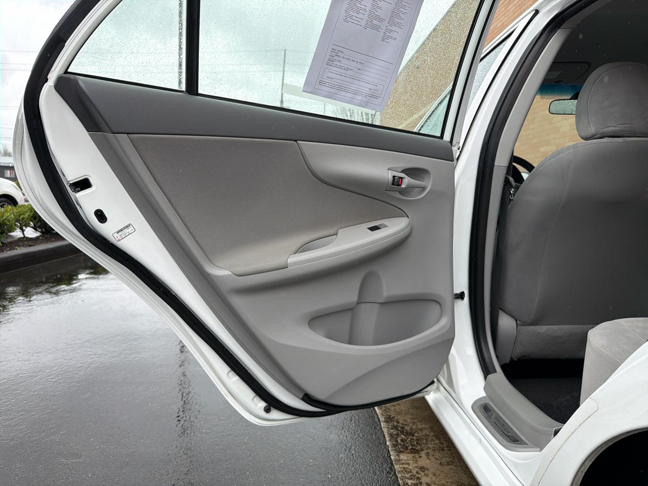 Toyota Corolla S 4-Speed AT 2009