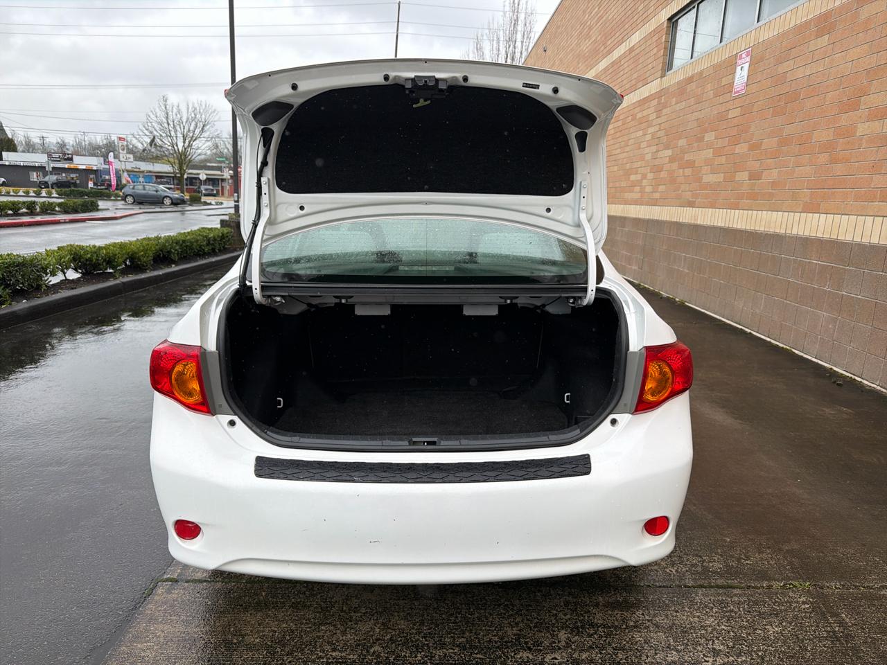 Toyota Corolla S 4-Speed AT 2009