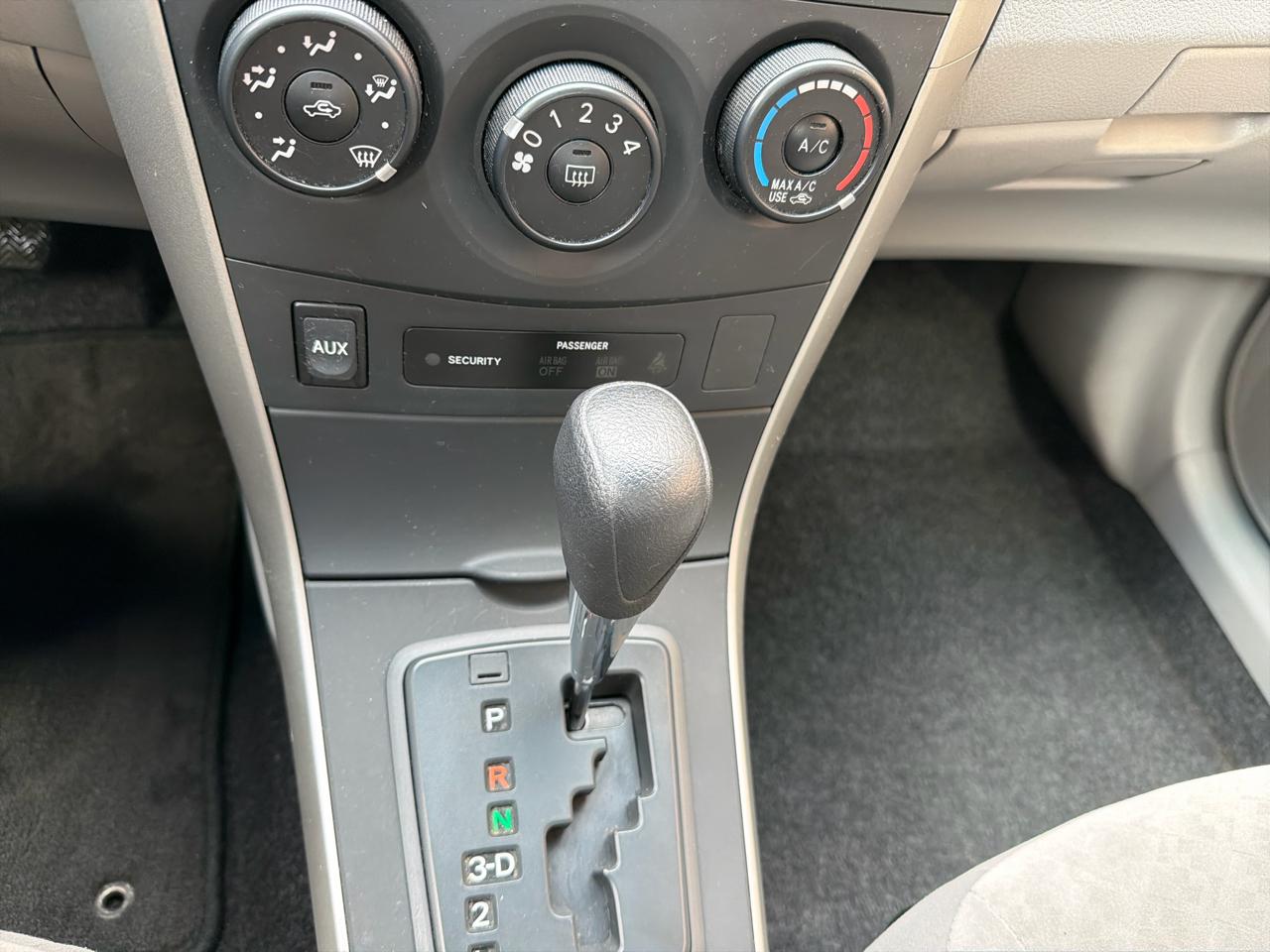 Toyota Corolla S 4-Speed AT 2009