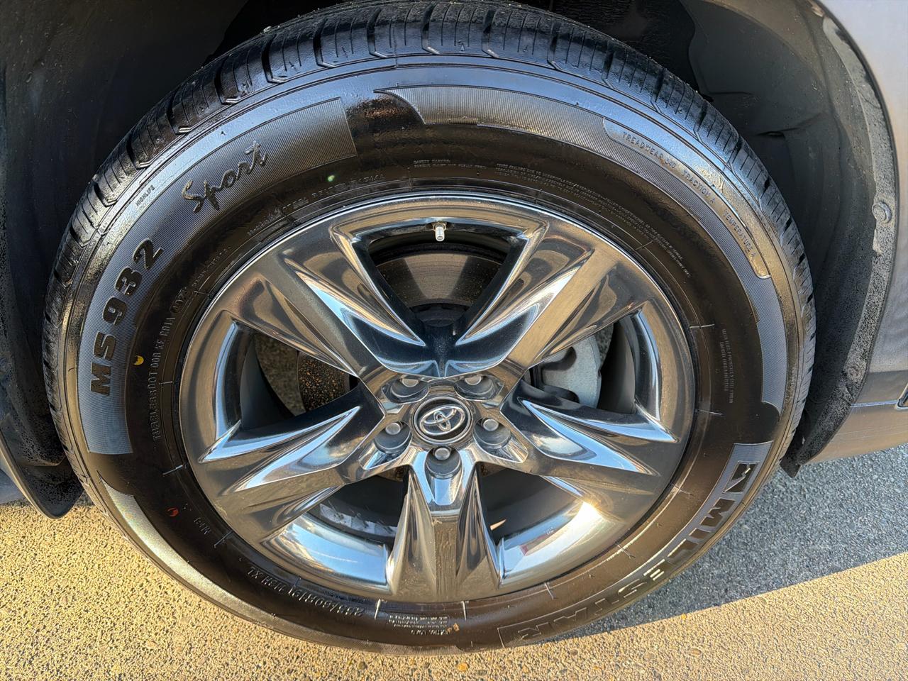 Toyota Highlander Hybrid Limited Platinum AWD 2017