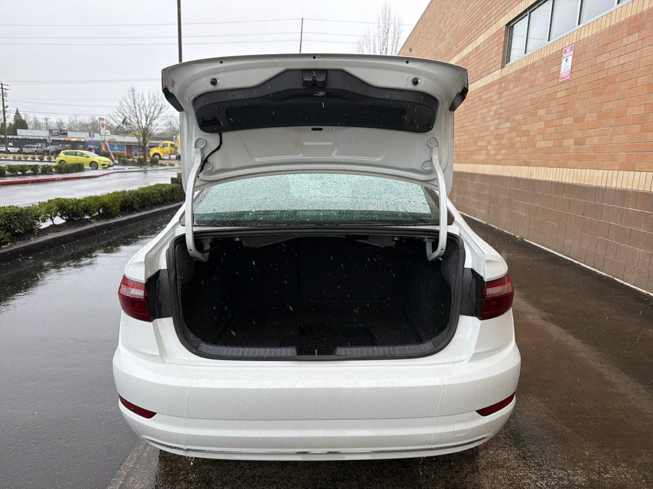 Volkswagen Jetta 1.4T S Auto 2020