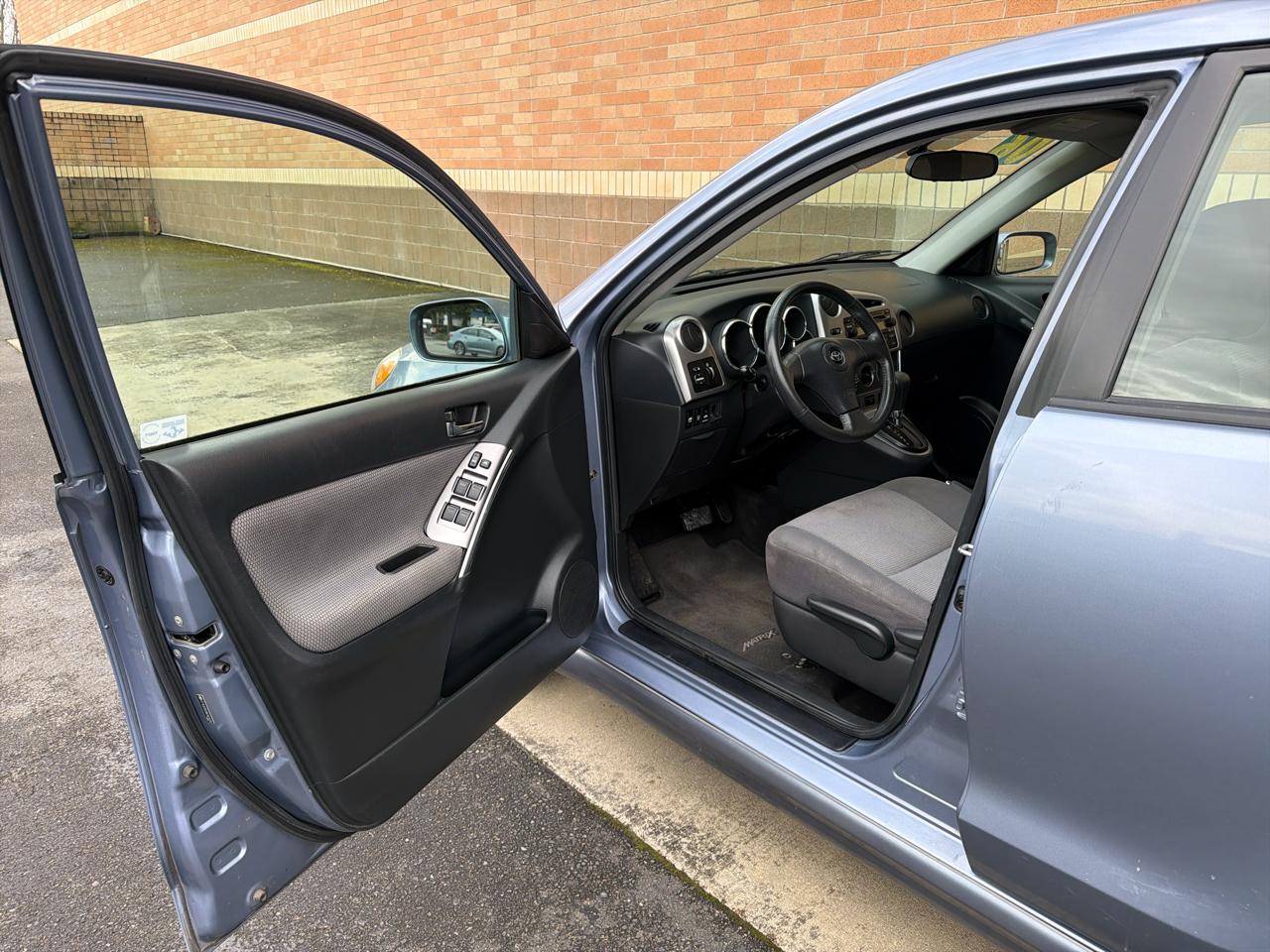 Toyota Matrix 4WD 2006