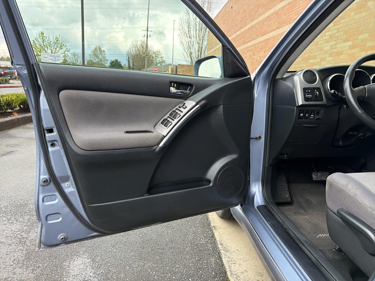 Toyota Matrix 4WD 2006