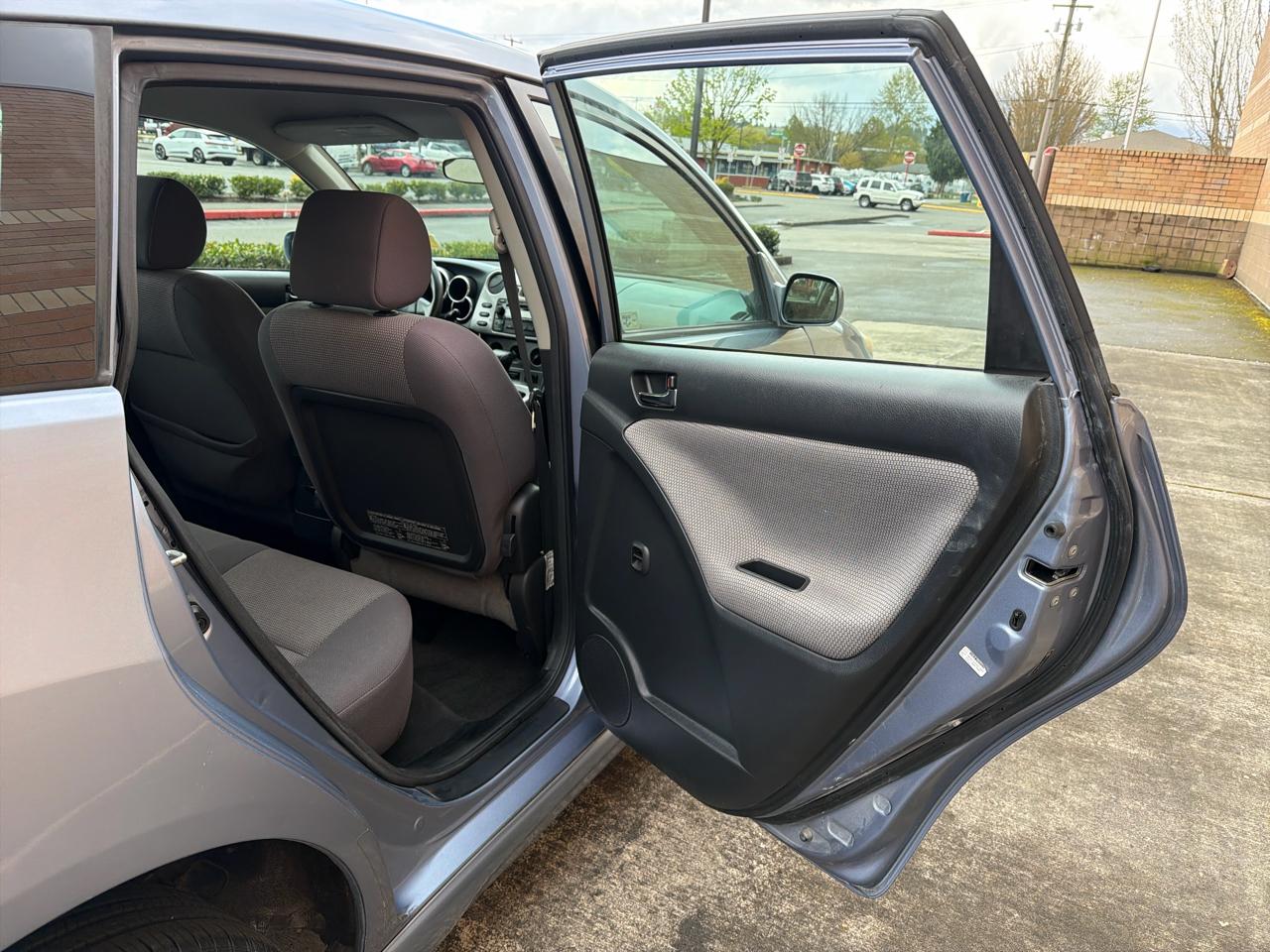 Toyota Matrix 4WD 2006