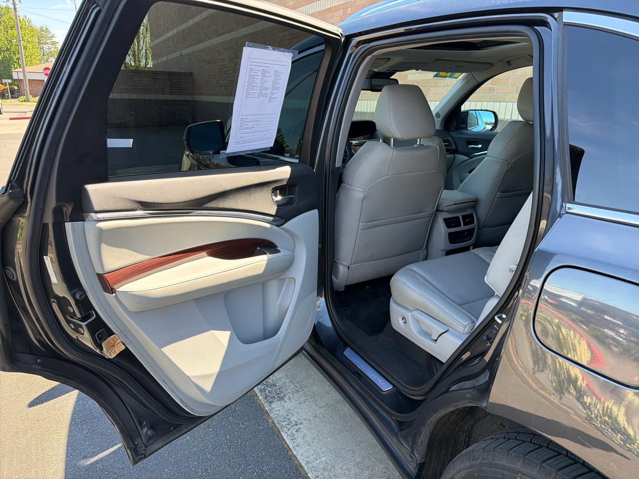 Acura MDX SH-AWD 6-Spd AT w/Tech Package 2015