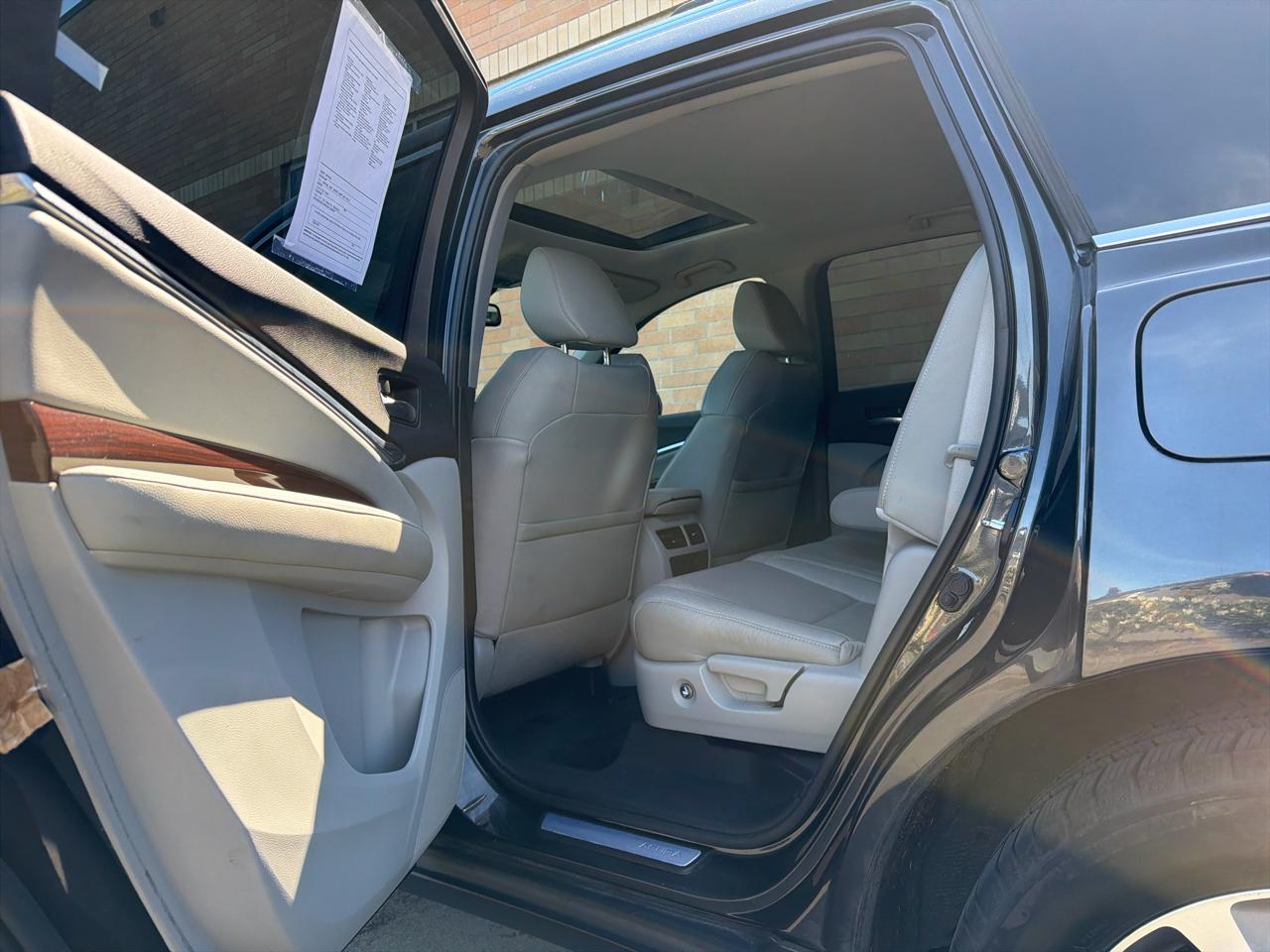 Acura MDX SH-AWD 6-Spd AT w/Tech Package 2015