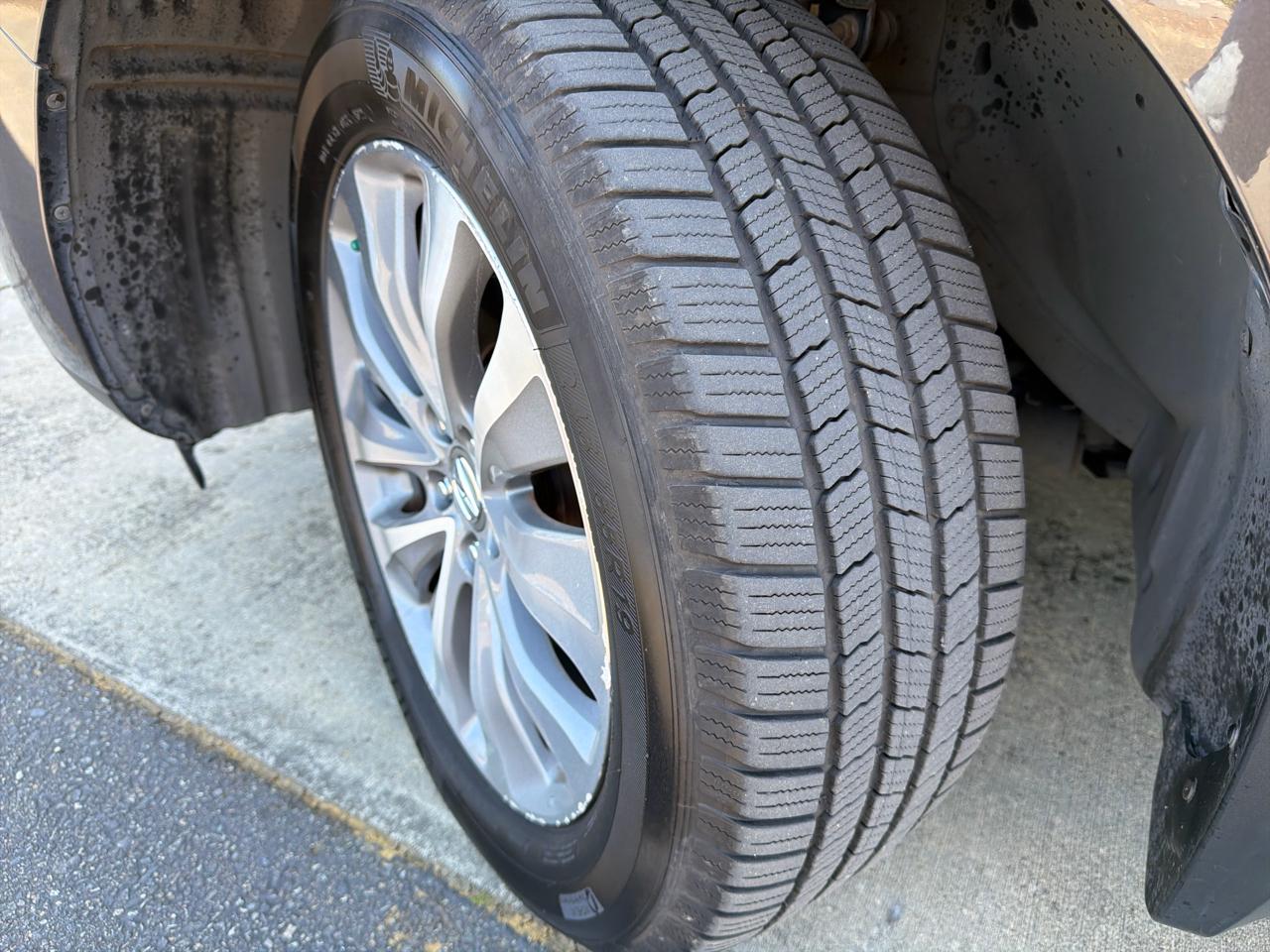 Acura MDX SH-AWD 6-Spd AT w/Tech Package 2015