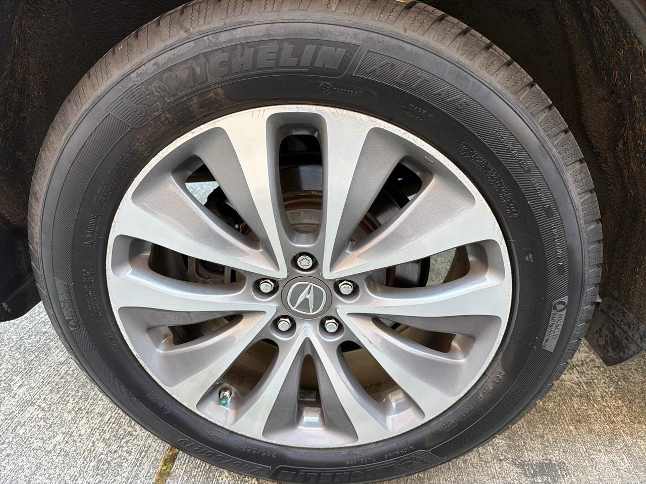 Acura MDX SH-AWD 6-Spd AT w/Tech Package 2015