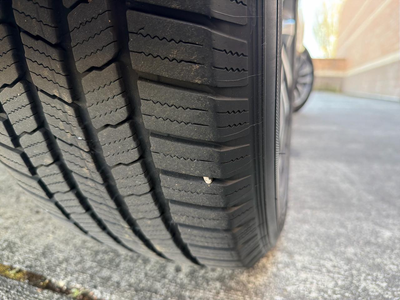 Acura MDX SH-AWD 6-Spd AT w/Tech Package 2015