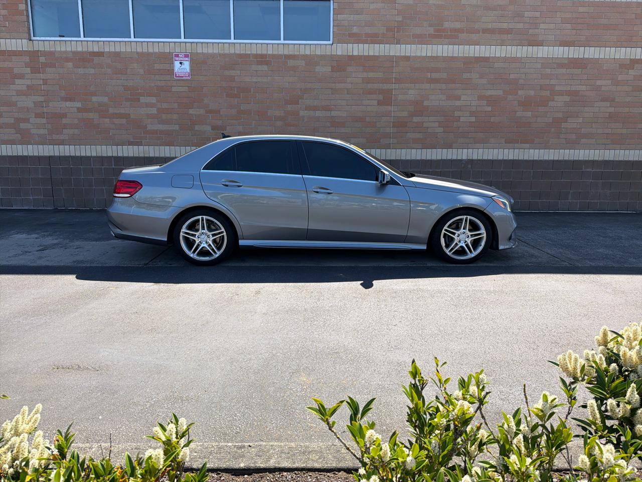 Mercedes-Benz E-Class E350 4MATIC Sedan 2014