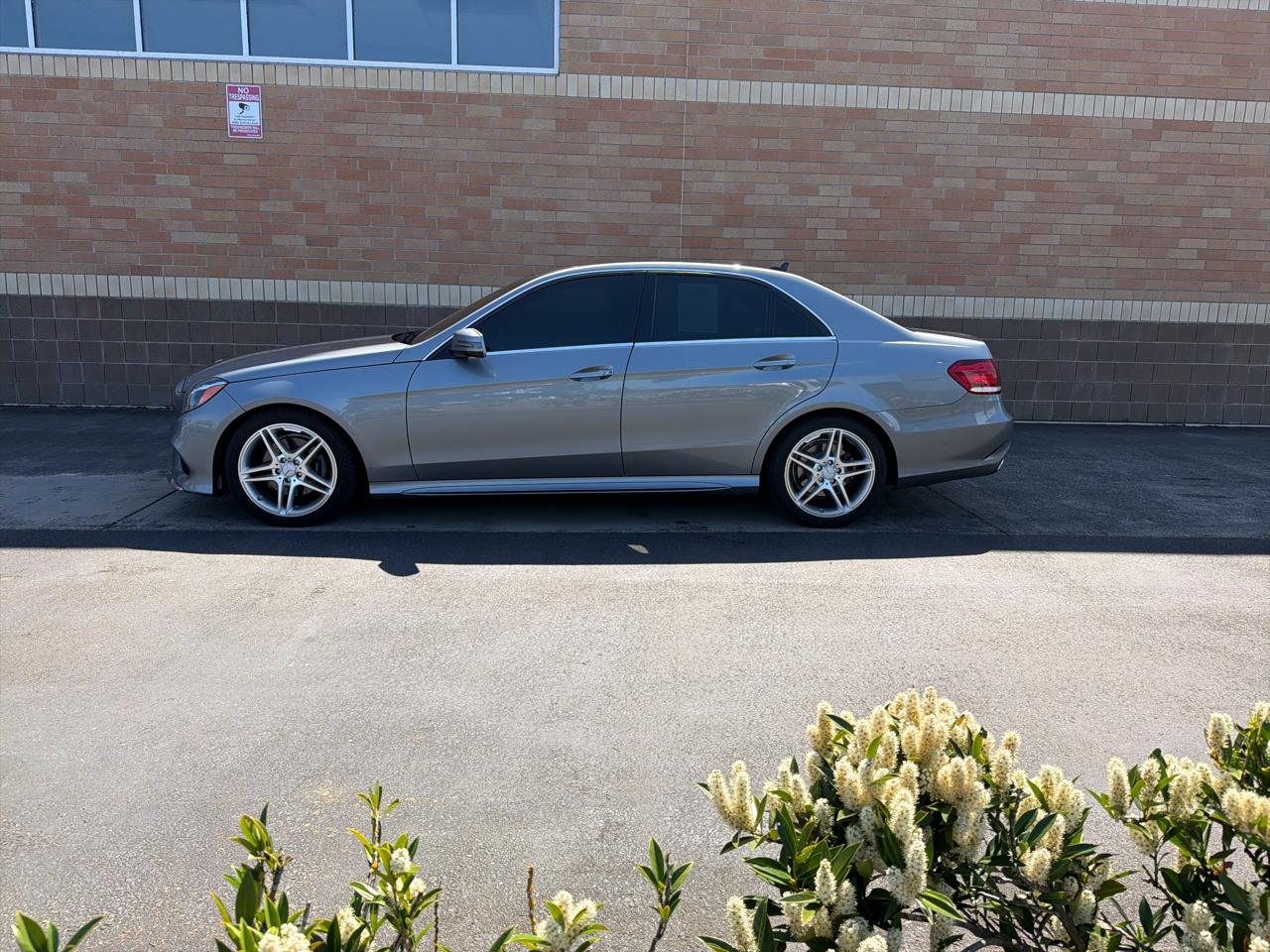 Mercedes-Benz E-Class E350 4MATIC Sedan 2014