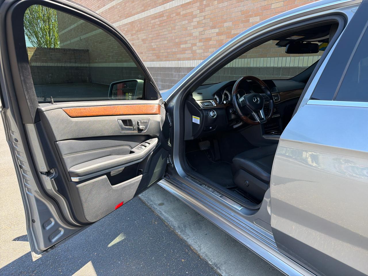 Mercedes-Benz E-Class E350 4MATIC Sedan 2014