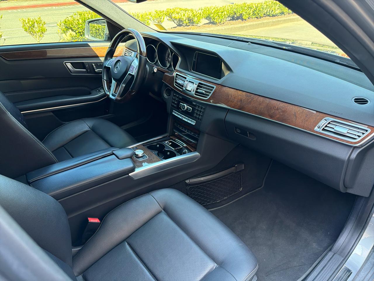 Mercedes-Benz E-Class E350 4MATIC Sedan 2014