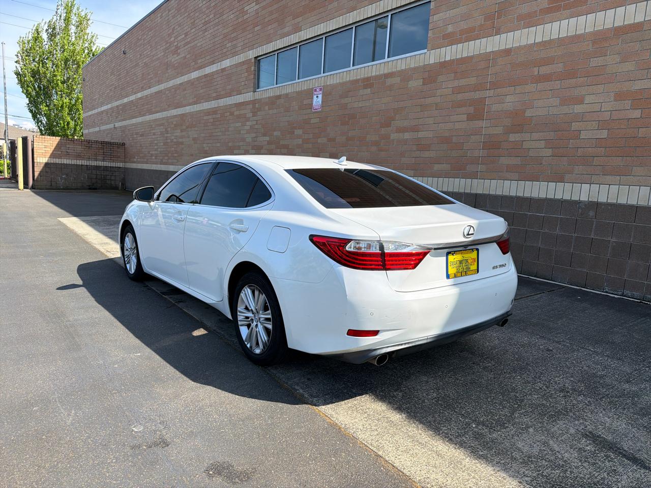 Lexus ES 350 Sedan 2014