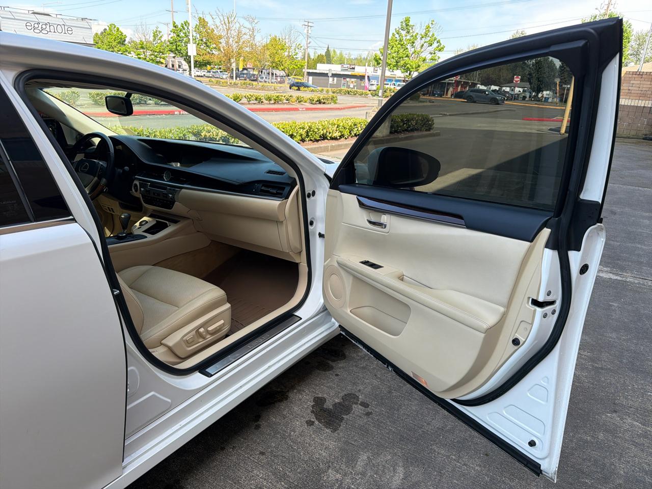 Lexus ES 350 Sedan 2014