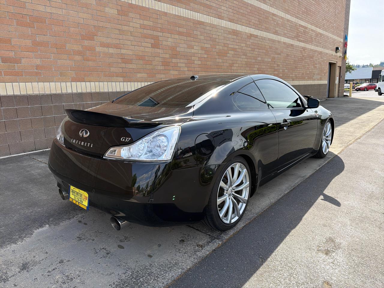 Infiniti G37 Coupe 2dr Journey RWD 2010