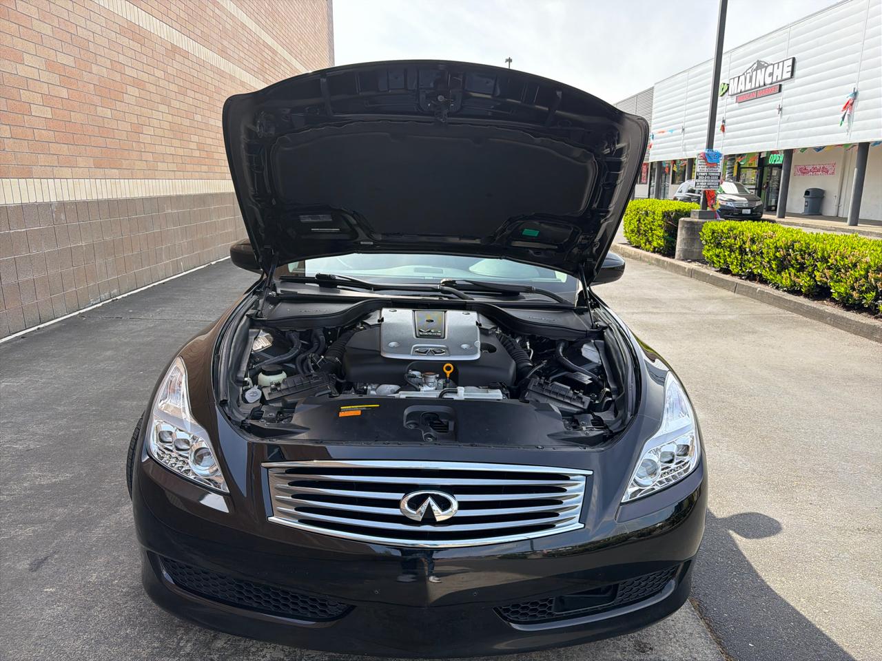 Infiniti G37 Coupe 2dr Journey RWD 2010