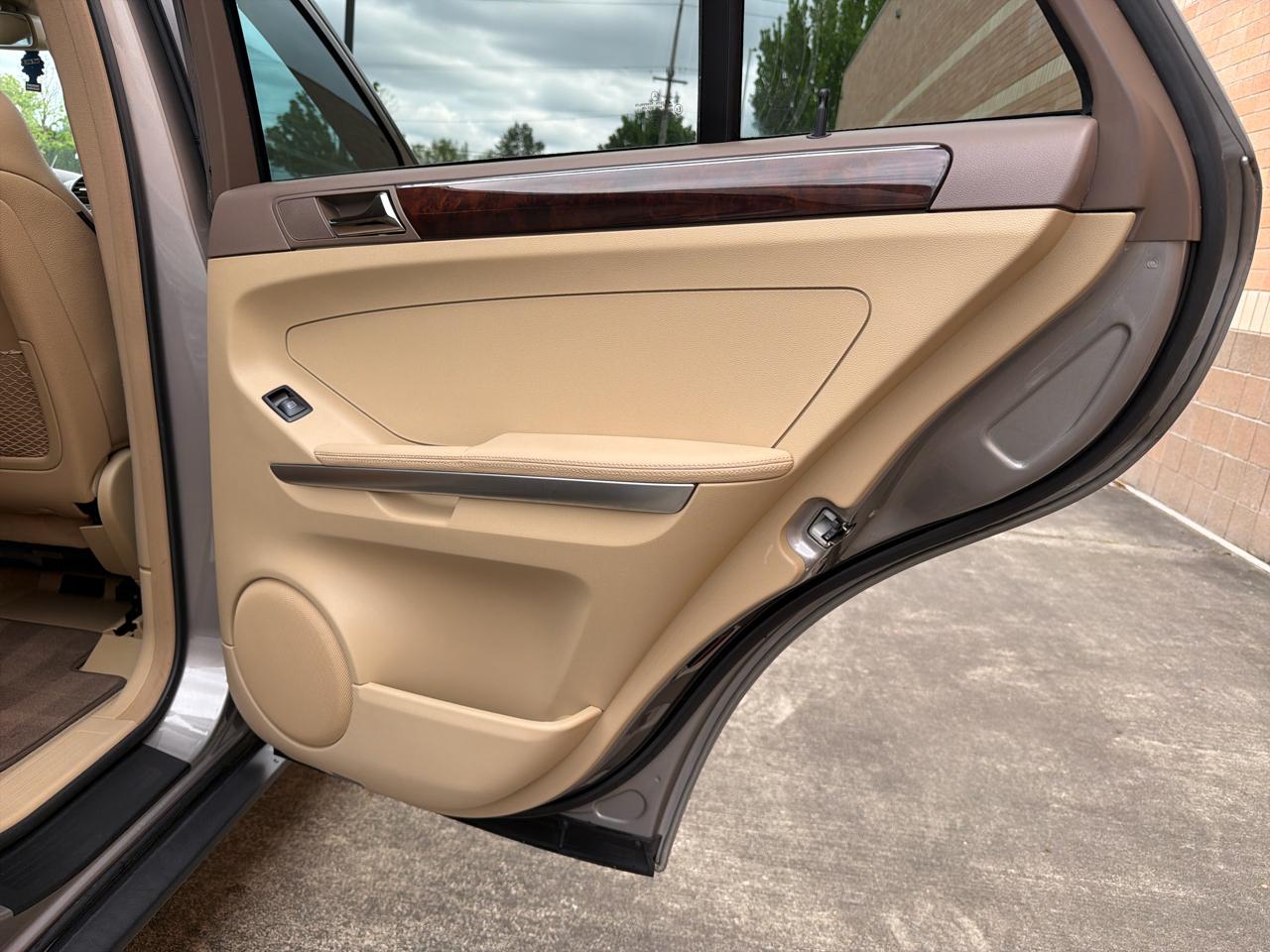 Mercedes-Benz M-Class ML320 CDI 2008