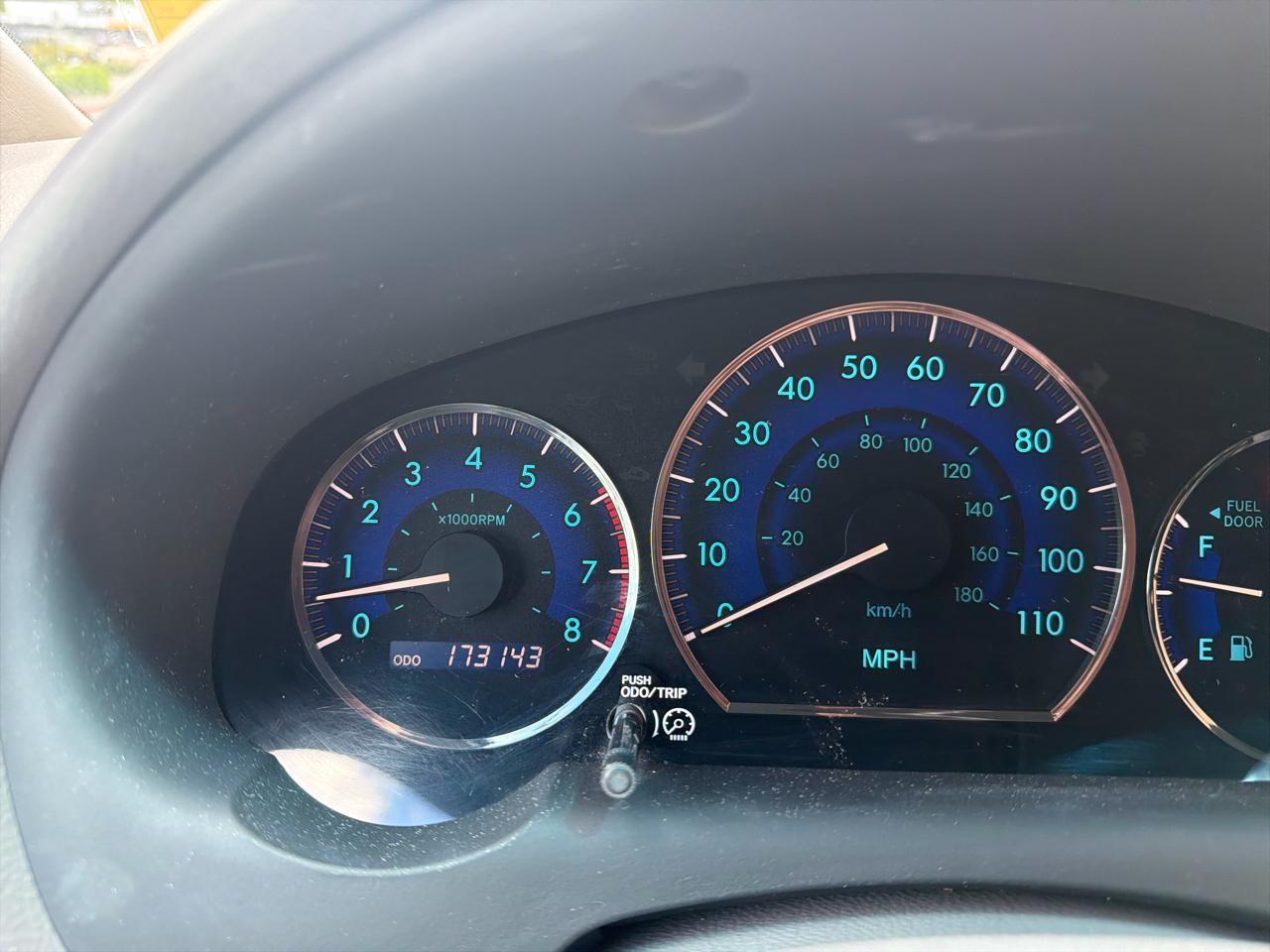 Toyota Sienna LE 7-Passenger 2006