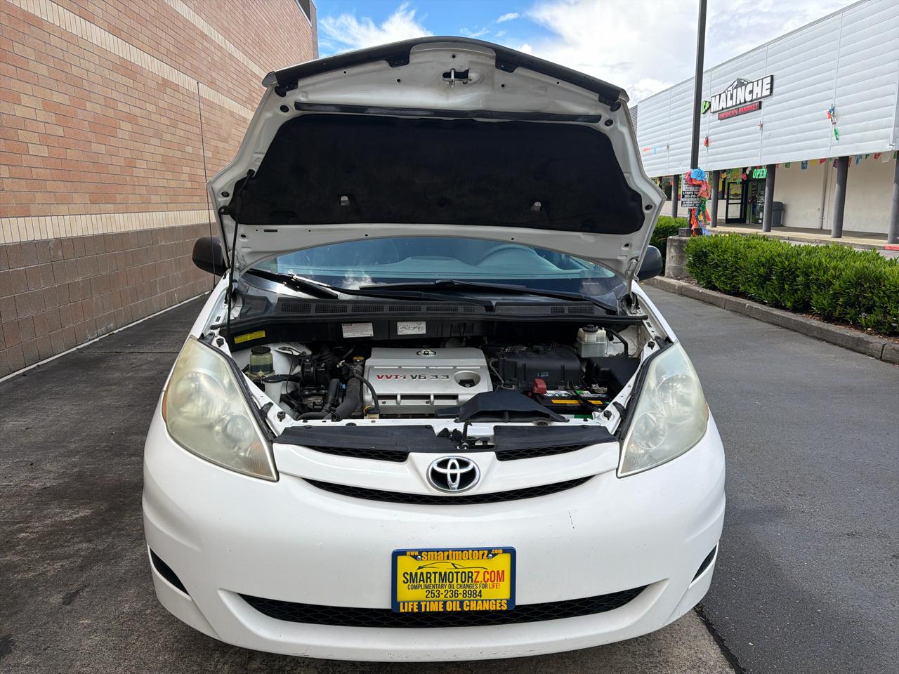 Toyota Sienna LE 7-Passenger 2006