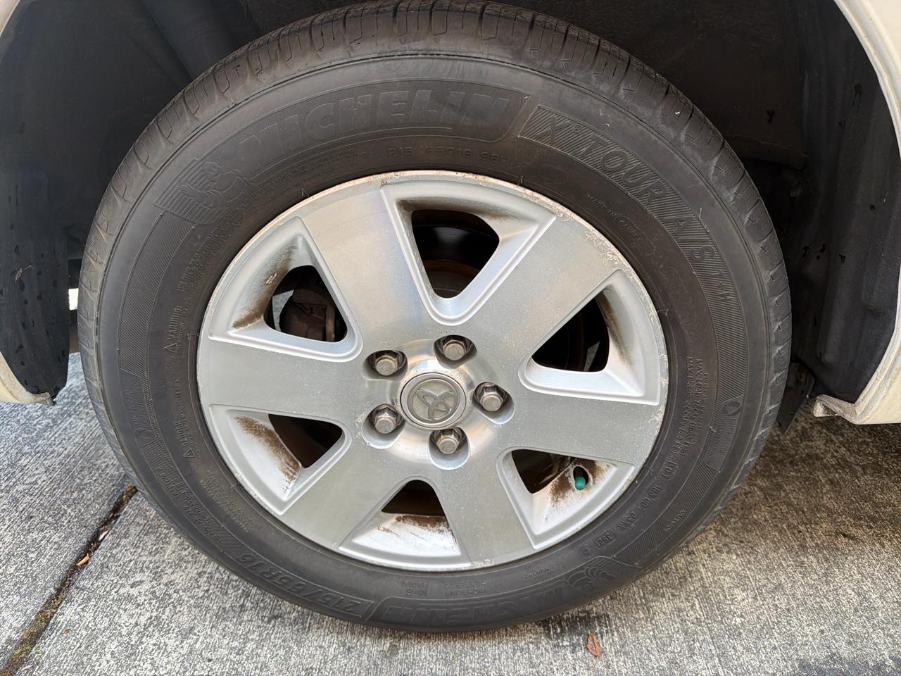 Toyota Sienna LE 7-Passenger 2006