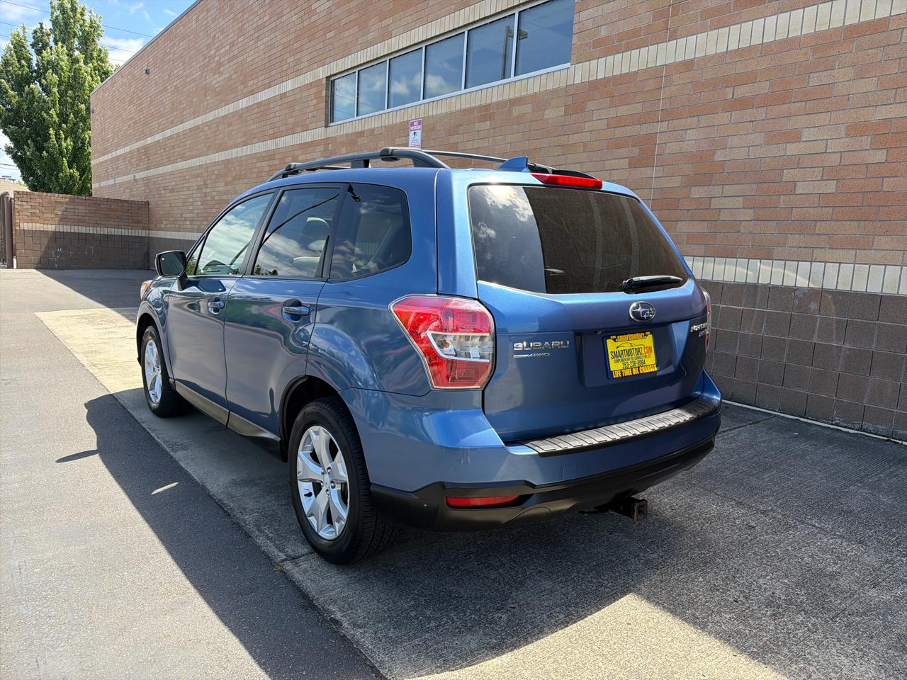 Subaru Forester 2.5i Premium PZEV CVT 2016